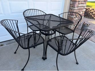 Patio set