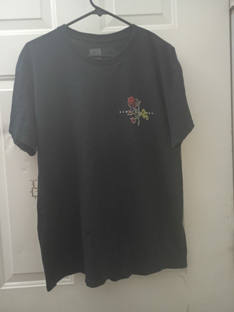 Lira Mfg Inc. T-shirt XL