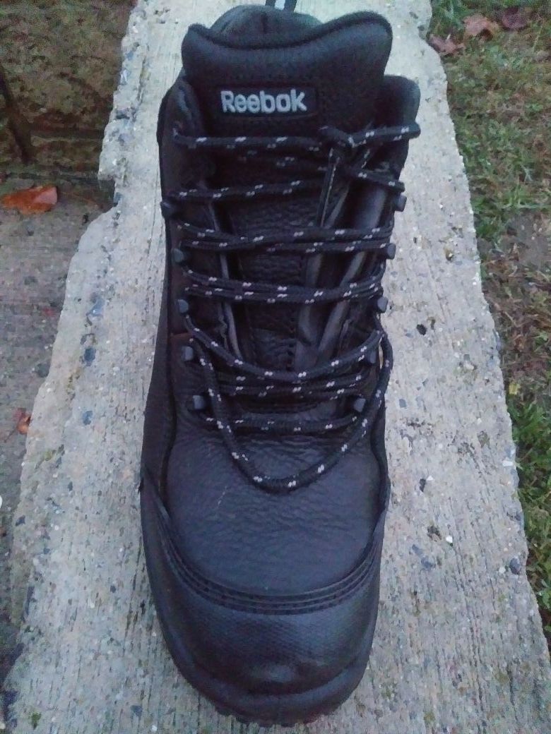 Brand New Reebok Work Shoes with steel toes... Size 10