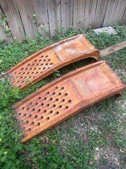Metal car ramps