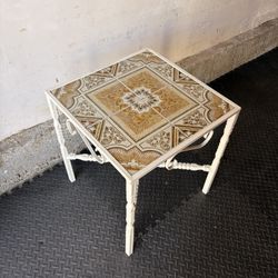 Pretty Patio Table 