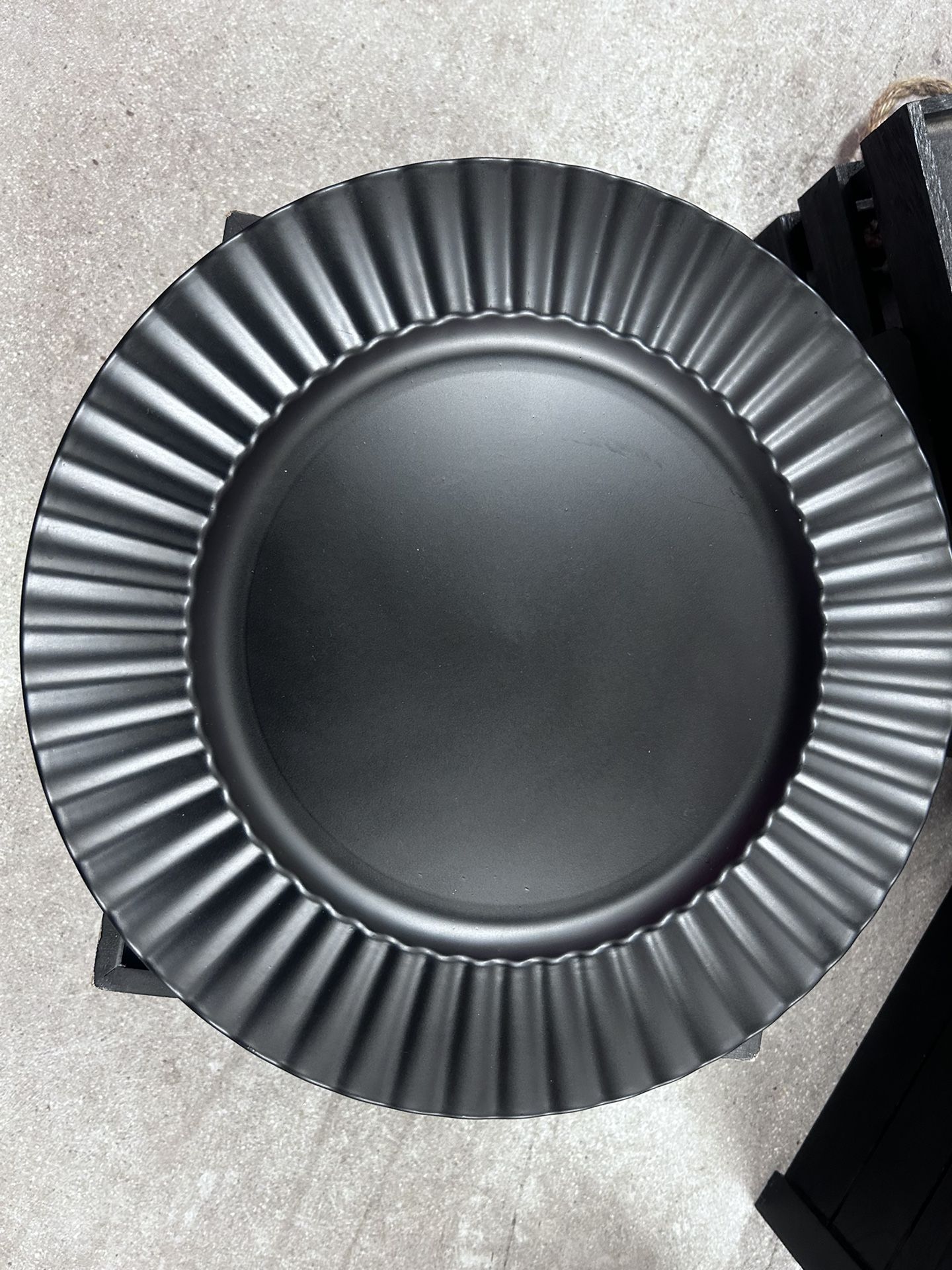 Black Charger Plates 