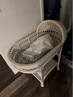 Pottery Barn Bassinet