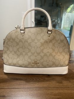 Uses Coach Purse