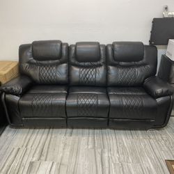 GORGEOUS BLACK SANTIAGO SOFA