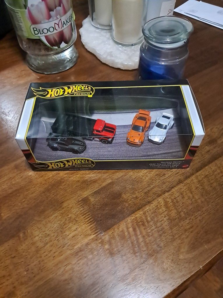 Hotwheels Premium