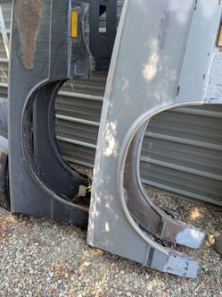 Monte Carlo passenger side fender