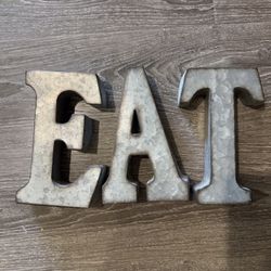 Metal ‘EAT’ Letters