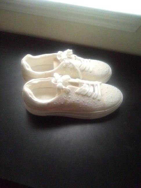 NEW Shoes Brand Matisse Platform Fashion Sneakers