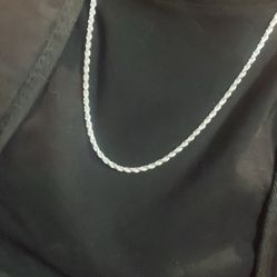 Robe Chain REAL SLIVER 22in 3 mm 180$