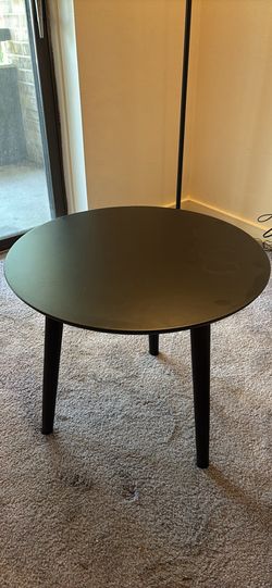 Round end table