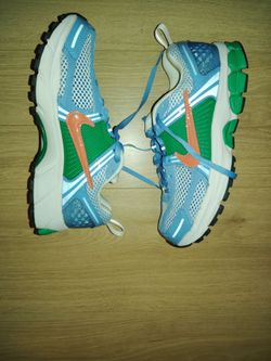 Vomero youth size 6