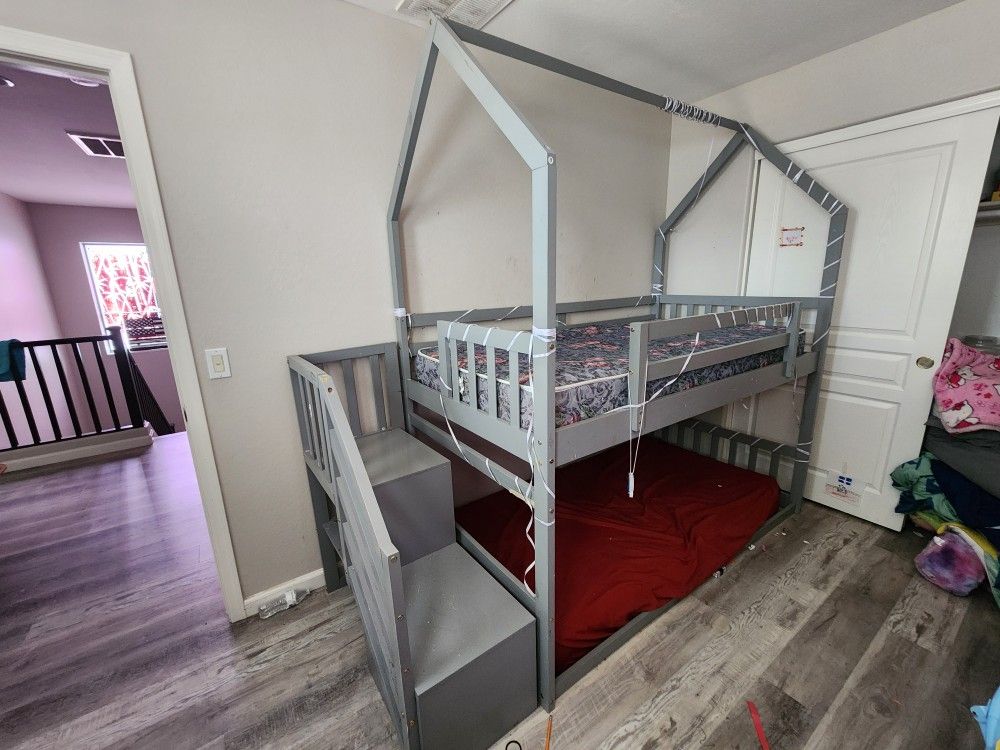 Bunk Bed