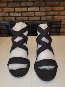 Torrid New Black Suede Ankle Strap Wedge Size 9.5 Wide 9.5W