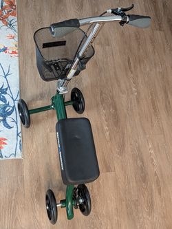 Knee scooter