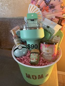 Mother’s Day Basket 