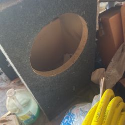 12” Single Port Subwoofer Box 