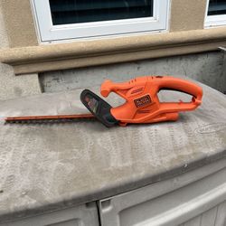 Electric Edge trimmer From Black & Decker 