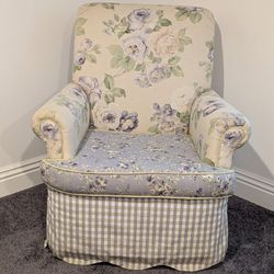 Swivel Rocking Chair