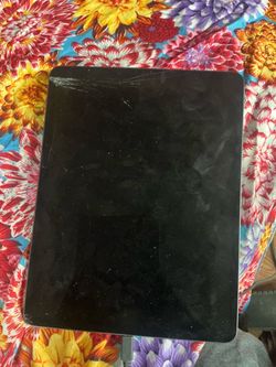 Apple iPad Pro12.9 inch 128GB – Cracked Screen