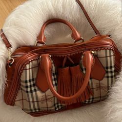 Burberry handbag authentic 