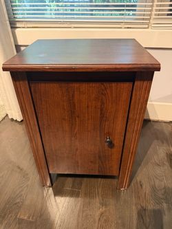 Bedroom Nightstands (Set of 2)