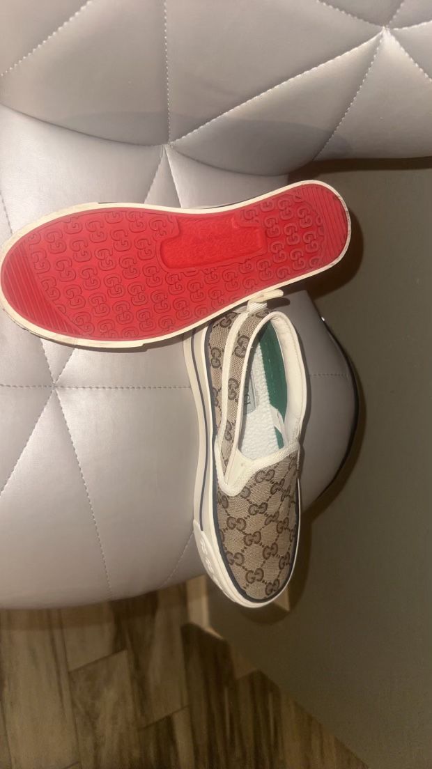 Gucci Sneakers, Size 6.5 In Women 