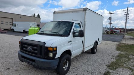 2012 Ford E350 Super Duty