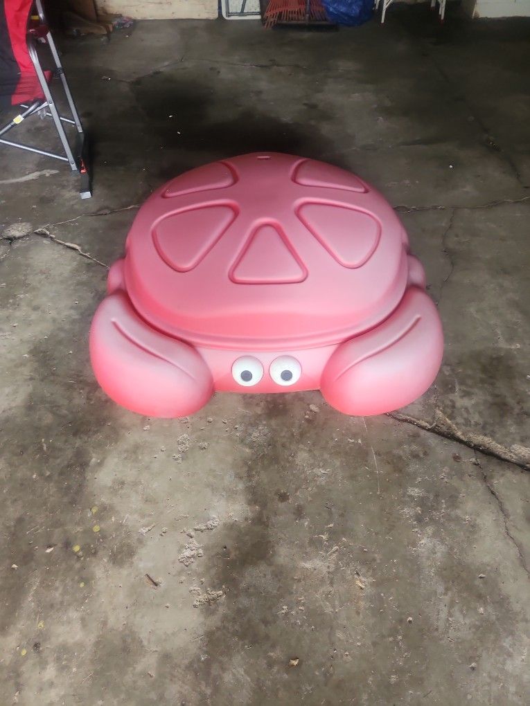 Step 2. Crab. Sand Box.