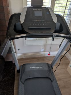 Treadmill -Proform 505 cst