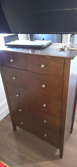 Free cabinets / regalo estos muebles