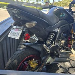 Kawasaki Z125 Pro