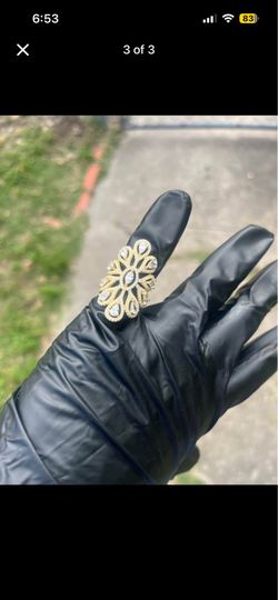✨💍Unique Gold ring sz 6