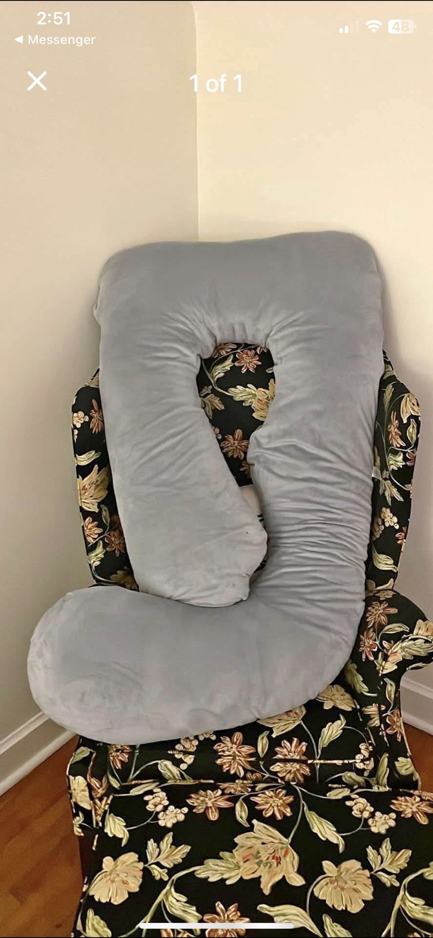 Pregnancy Pillow