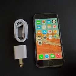 iPhone 6s - UNLOCKED - Like New  