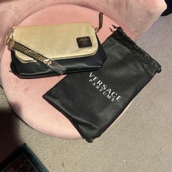REAL Authentic Versace parfums clutch 