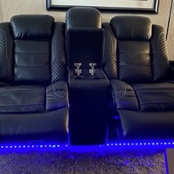 Signature By Ashley - Black Dual Reclining Sofa