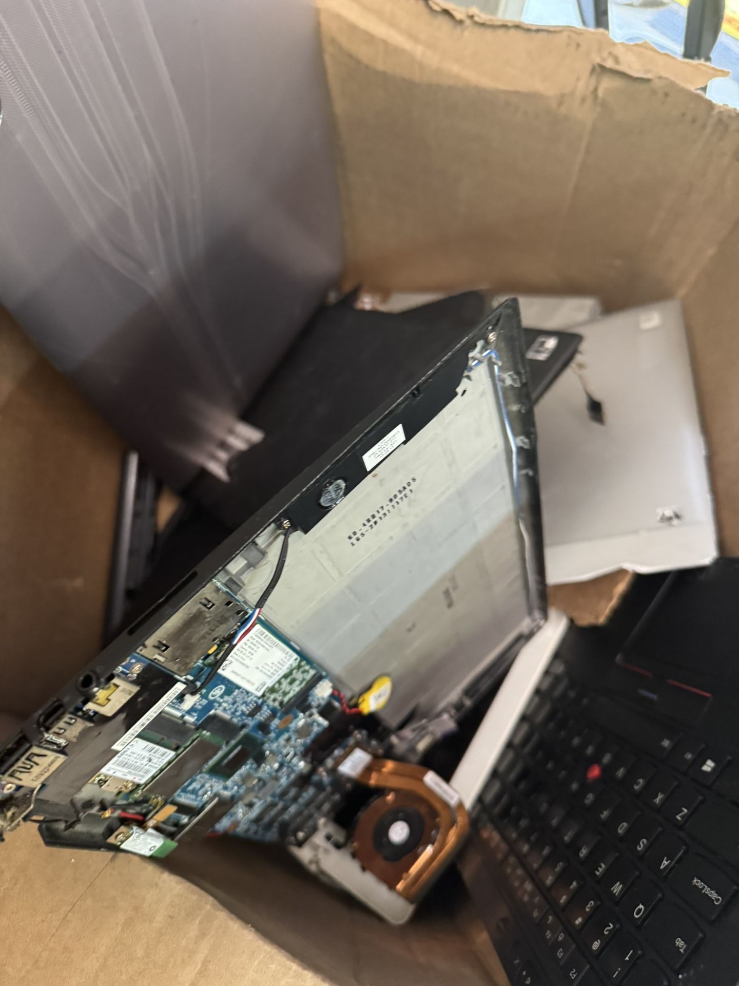 Old Laptops Batteries Already Removed.