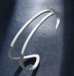Stainless steel bracelet