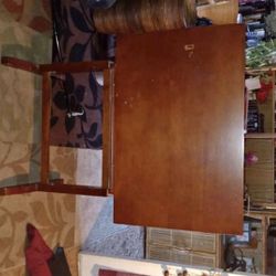Beautiful Woden Drafting Art Table