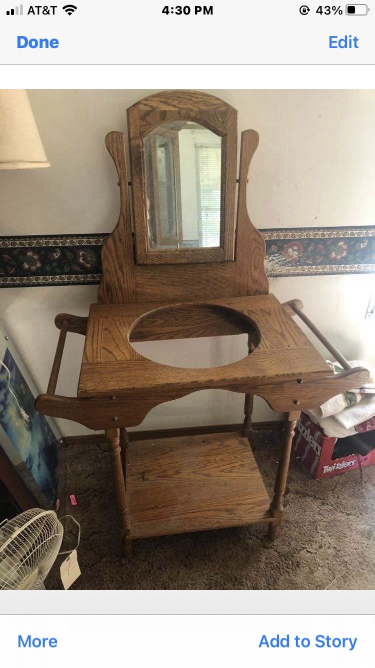 $125 Mirror Wash Basin Stand 