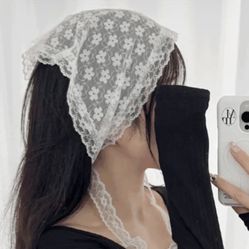 Lace Bandana 