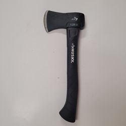 Husky Hachet  with Fiberglass Handle