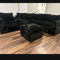 Brand New Super Plush Comfy Corduroy Sectional Set W/ Cupholders And Charging 