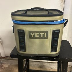 Yeti Hopper 8 Read Description