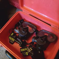 Swimming And It Comes On The Case Good Condicion 