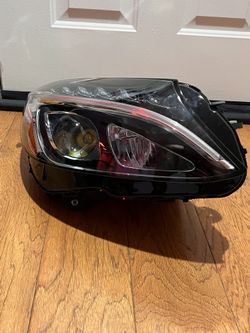 Mercedes W205 Headlight - New C-Class 