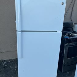Ge Apartment Sizes Refrigerator 