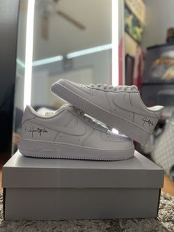 Travis Scott Utopia Airforces