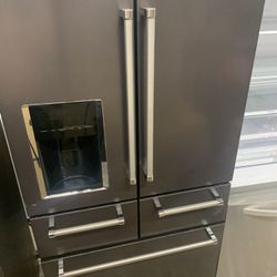 Kitchen Aid Refrigerator (black Stainless 